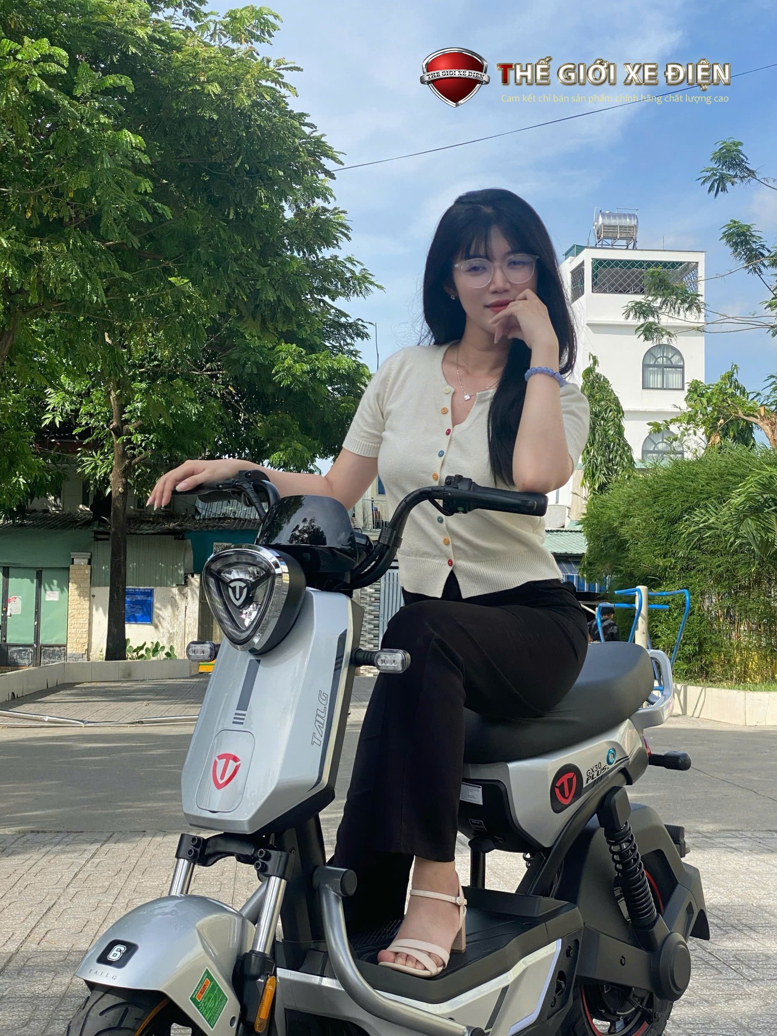 Từ ô nhiễm đến tiên phong: Cuộc cách mạng xe điện Trung Quốc và những góc nhìn tại Việt Nam Từ ô nhiễm đến tiên phong: Cuộc cách mạng xe điện Trung Quốc và những góc nhìn tại Việt Nam
