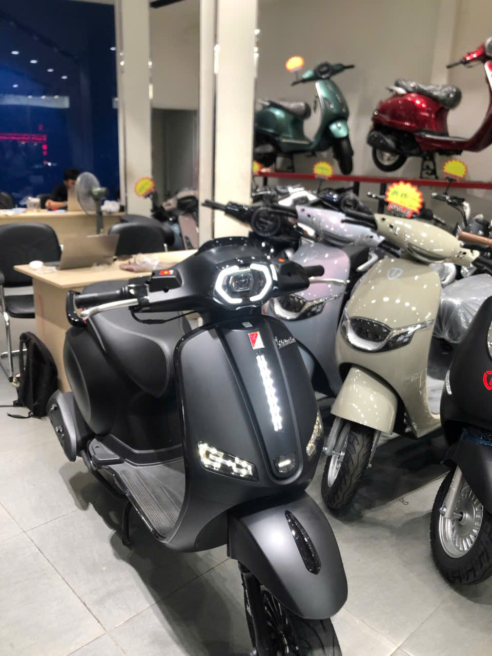 Xe tay ga 50cc là gì? Điểm khác nhau giữa xe ga và xe số 50cc Xe tay ga 50cc là gì? Điểm khác nhau giữa xe ga và xe số 50cc