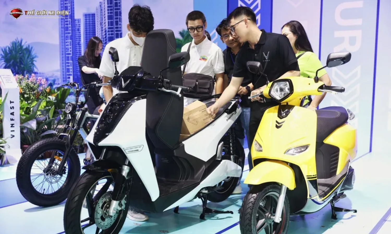 Bong bóng xe điện Trung Quốc sắp vỡ: Cơ hội cho thị trường Việt Nam