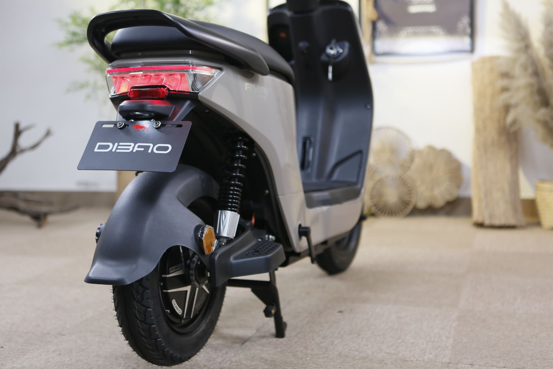 C&aacute;c Chức Năng Gi&uacute;p Phụ Huynh An T&acirc;m Khi Chọn Xe Điện Học Sinh Hiện Đại Dibao Ryan