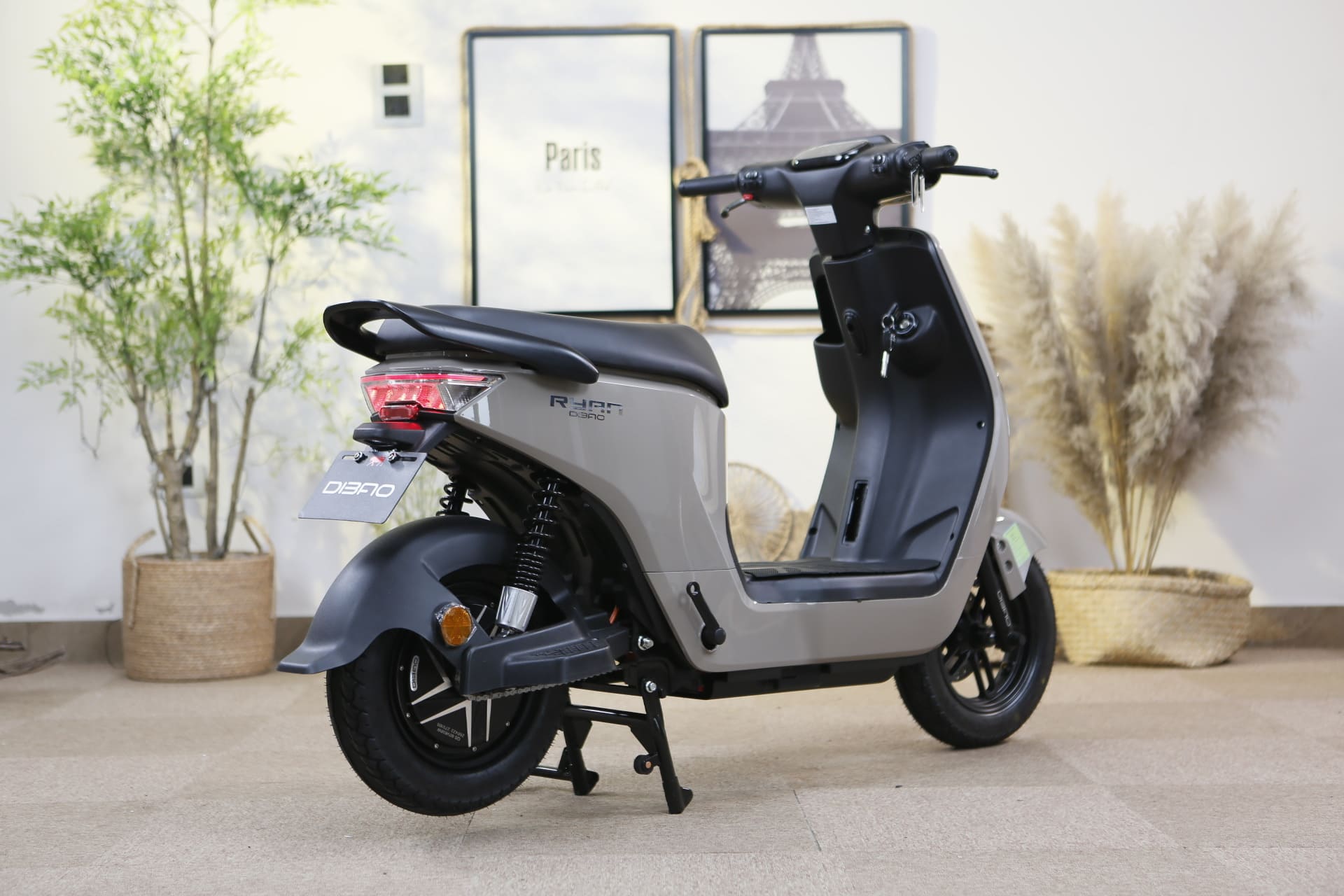 C&aacute;c Chức Năng Gi&uacute;p Phụ Huynh An T&acirc;m Khi Chọn Xe Điện Học Sinh Hiện Đại Dibao Ryan