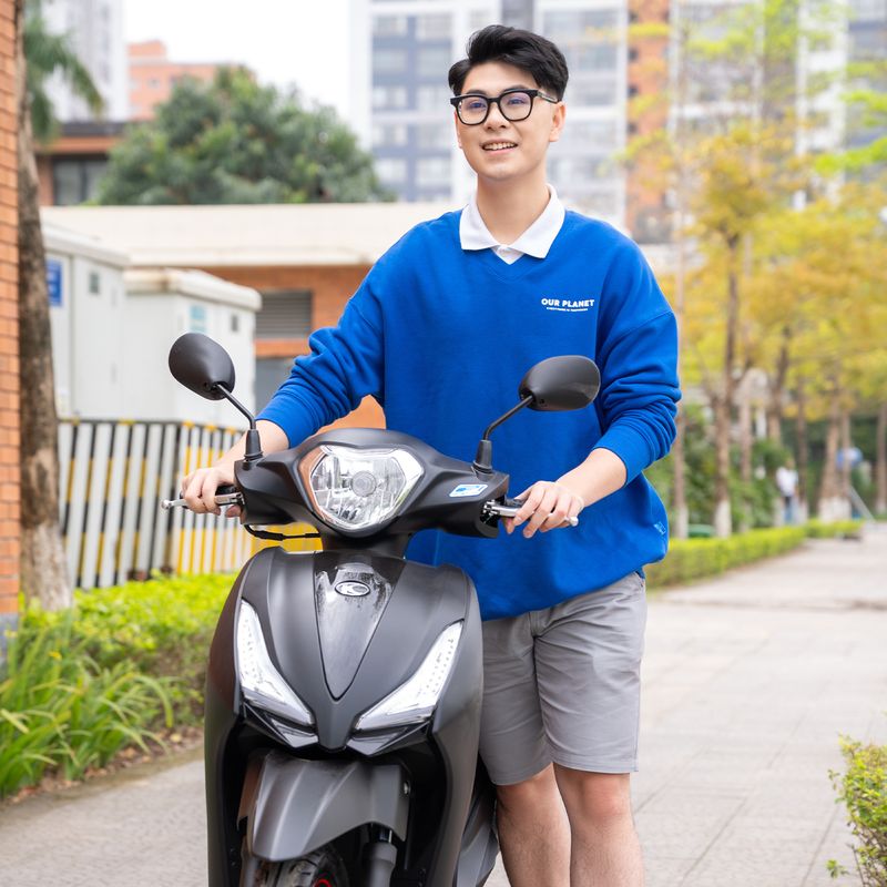 Xe máy ga 50cc nào tiết kiệm xăng và dễ chạy cho người mới?